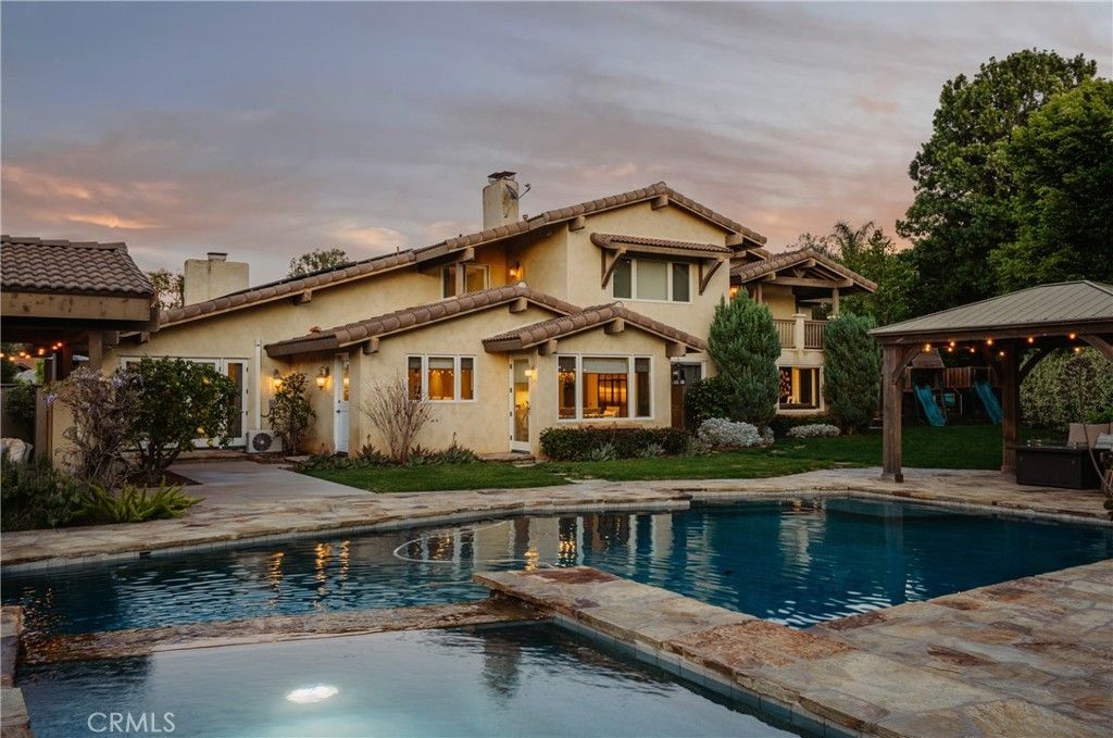 Photo of 18162 Stratford Circle, Villa Park, CA 92861 (MLS # OC26042280)