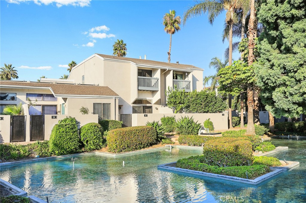 The Water Gardens - Residential