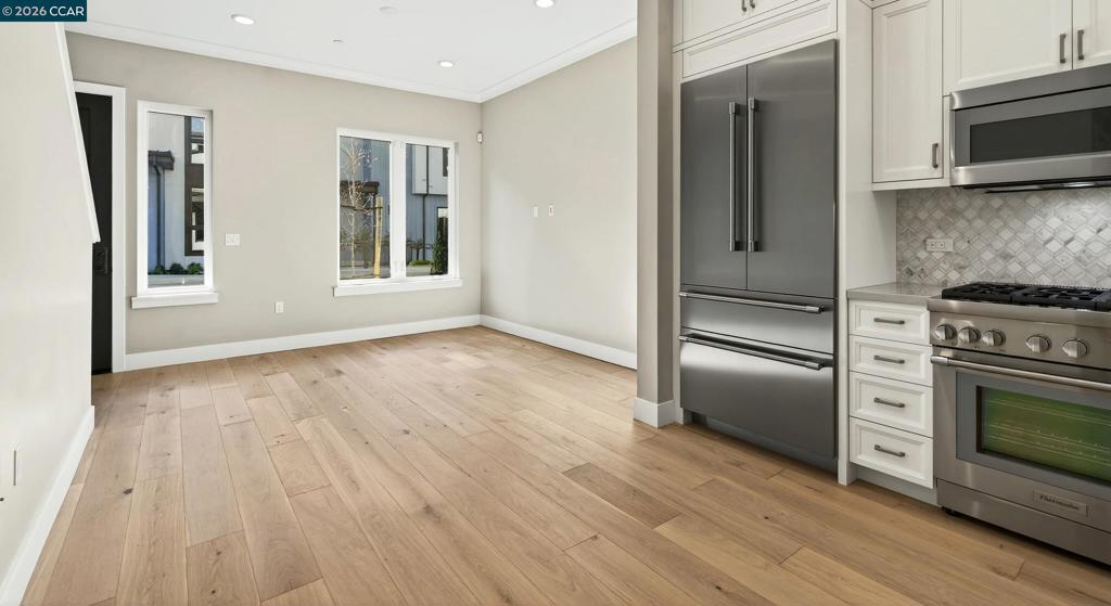90 Woodbury Highlands Place 10