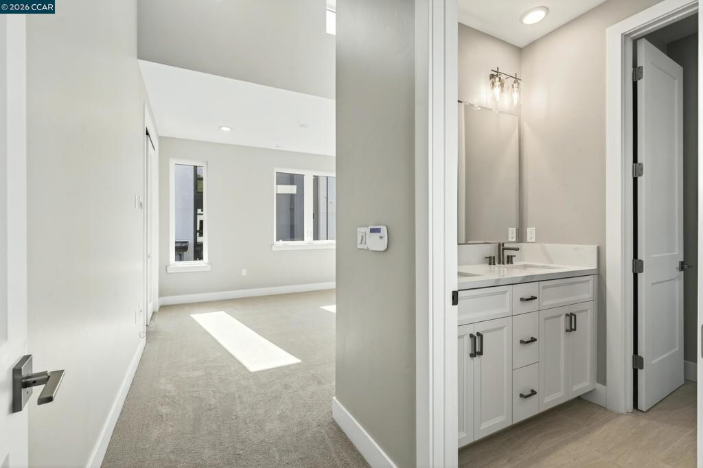 90 Woodbury Highlands Place 10