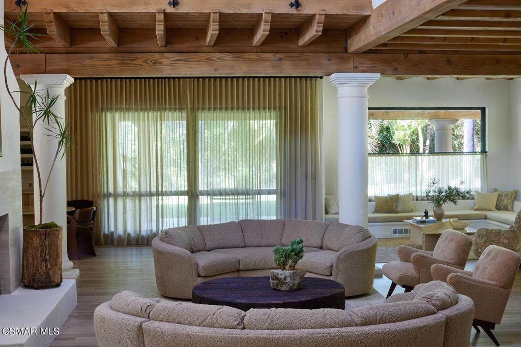 custom - 4179 - Residential