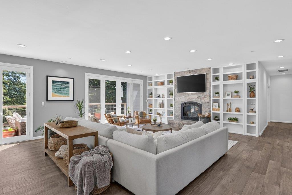 303 Sanborn Lane