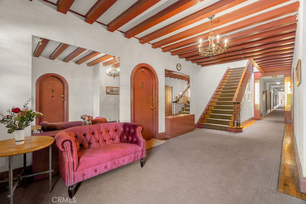 5424 Franklin Avenue