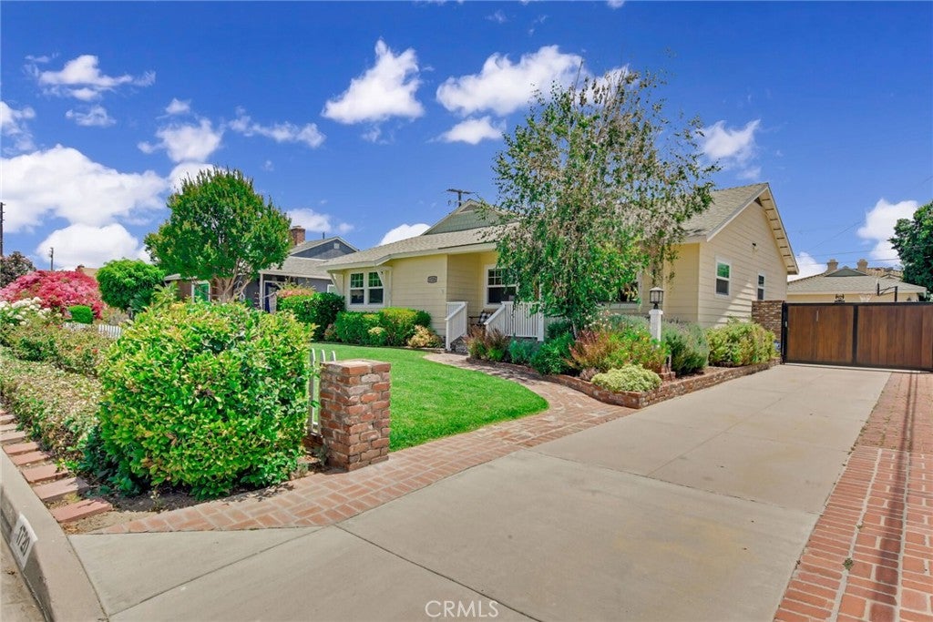 1720 E Walnut Creek Parkway