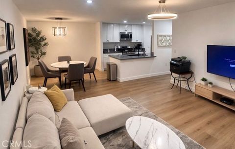 Photo of 1605 Hotel Circle S #B 107, San Diego, CA 92108 (MLS # DW26053392)