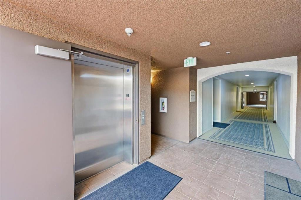 801 S Winchester Boulevard 3302, San Jose CA 95128
