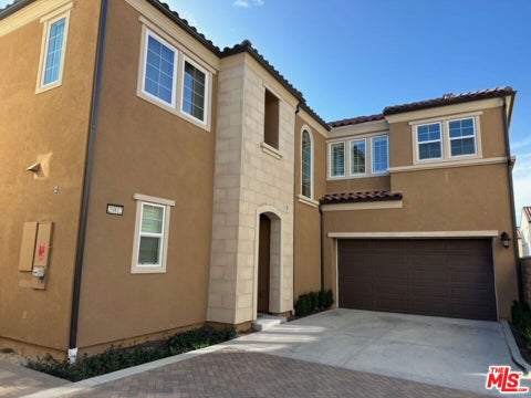 Photo of 20812 W Bur Oak Circle, Porter Ranch, CA 91326 (MLS # 26854643)