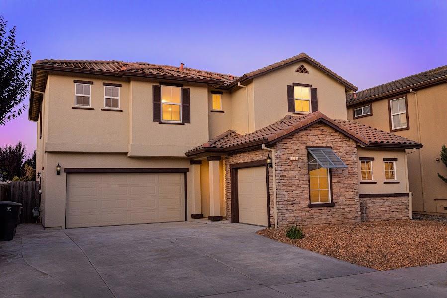 Welcome to 1336 Cassino Way The Home That Has It All! Located in the heart of Monte Bella, this stunning 5-bedroom, 3-bathroom home offers 2,631 sq ft of beautifully refreshed living space, perfect for families of all sizes. With fresh paint inside and out, brand-new flooring throughout, and updated landscaping, this home is completely move-in ready! Enjoy the natural light that fills every room, a full bedroom and bathroom downstairs for added convenience, and a spacious upstairs loftideal for a second living area, office, or playroom. This style of home is the largest in the subdivision, offering the perfect retreat at the end of the day. Just minutes from schools, parks and dining. Come see why 1336 Cassino Way is the perfect place to call home!