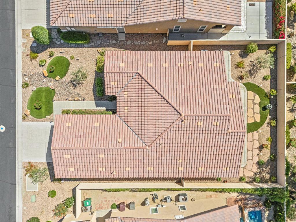 40530 Calle Cerezo