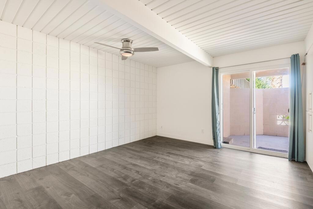 Sandpiper Palm Deser - Residential