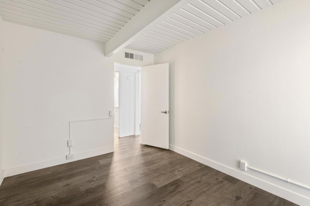 Sandpiper Palm Deser - Residential