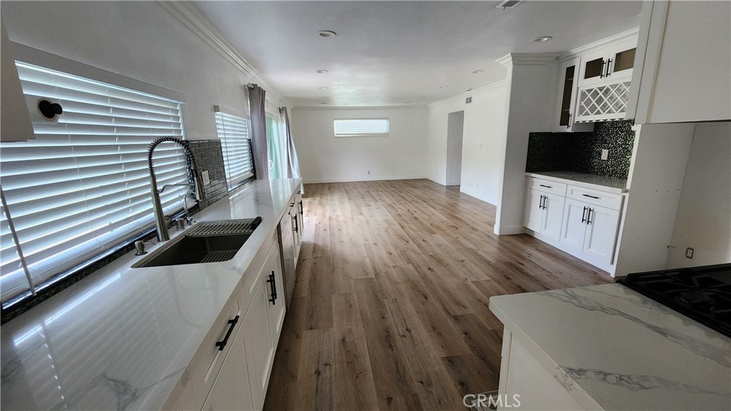 Four Seasons - Dike/Colgrove (FOFV) - Residential