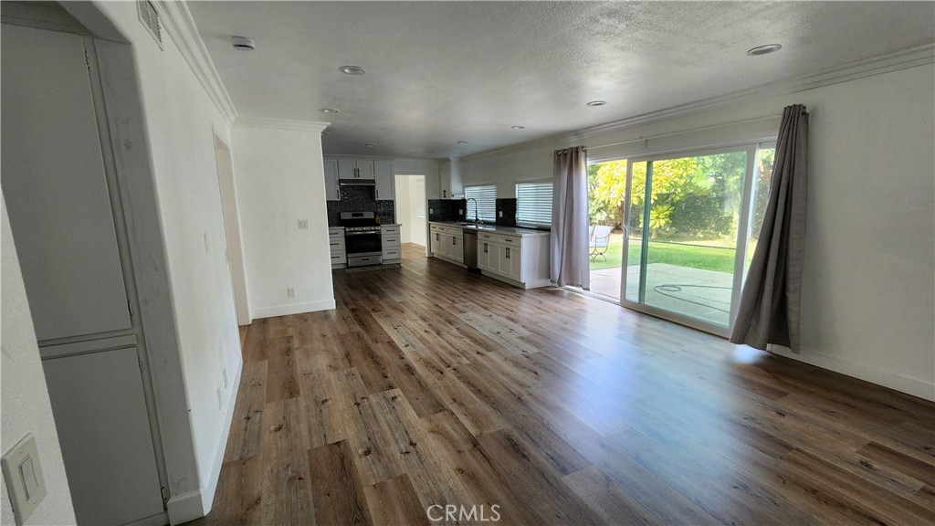 Four Seasons - Dike/Colgrove (FOFV) - Residential