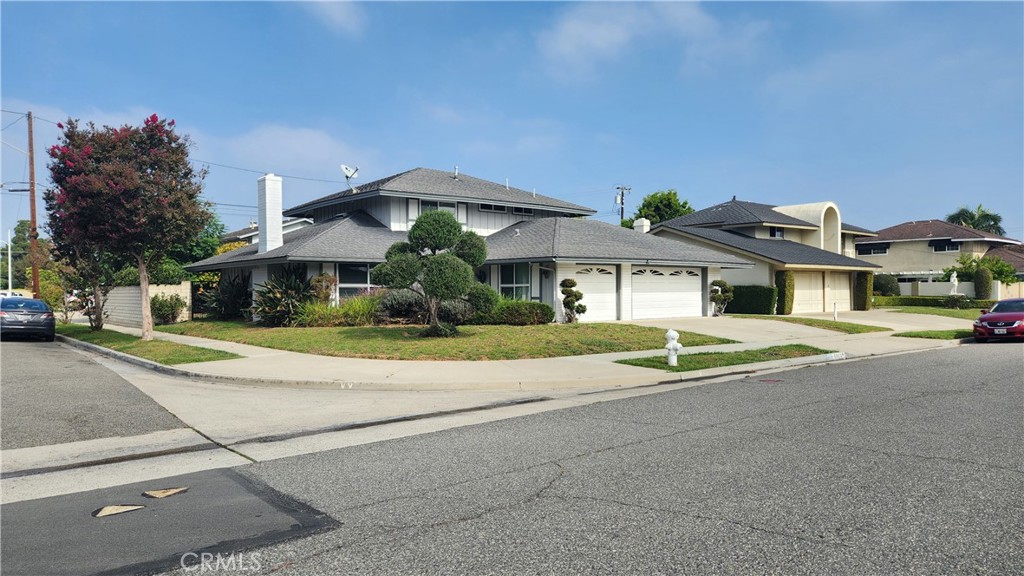 Four Seasons - Dike/Colgrove (FOFV) - Residential