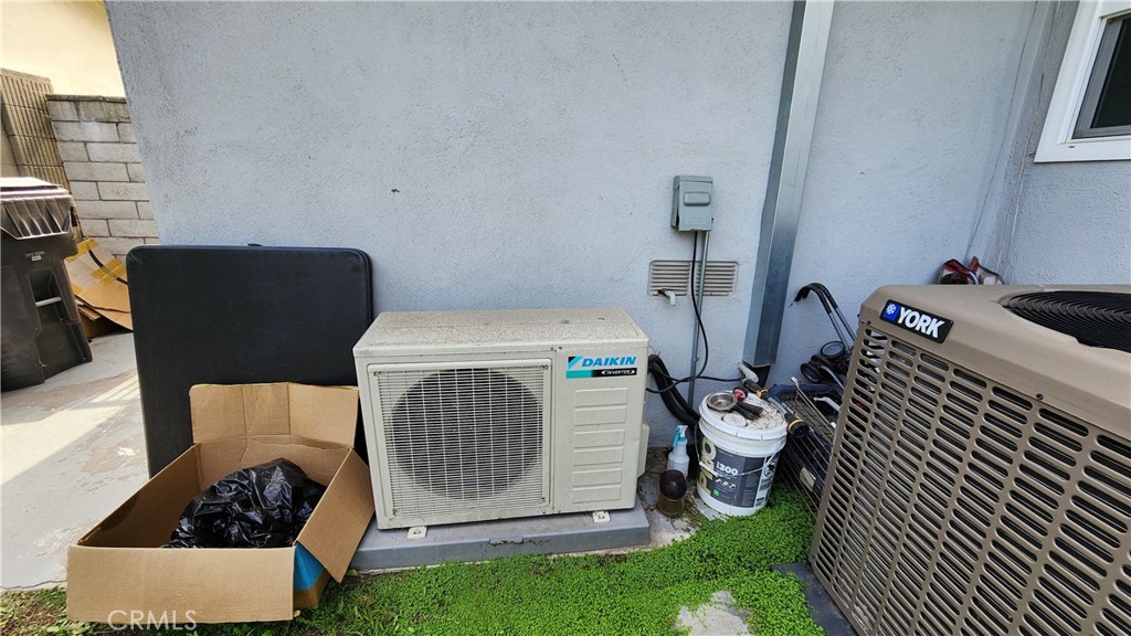 Four Seasons - Dike/Colgrove (FOFV) - Residential