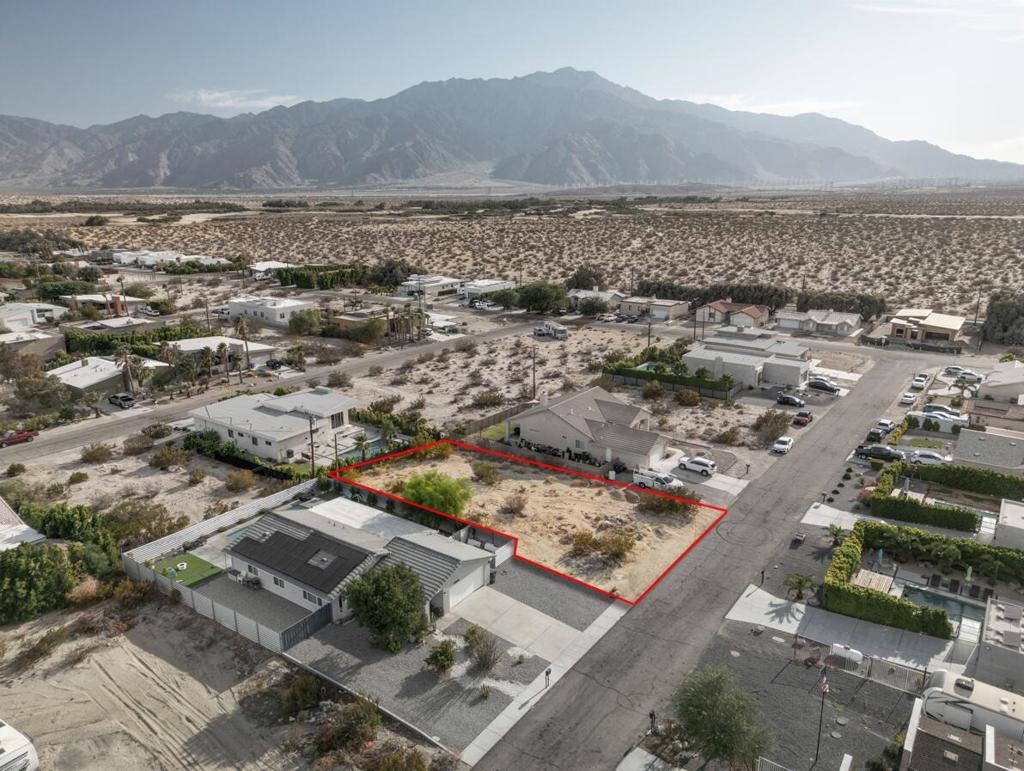 Great opportunity to own a 9,583 sq ft R-1 zoned lot in the desirable B-Bar-H Ranch community of Desert Hot Springs. This flat, buildable parcel offers stunning mountain views and a peaceful rural feel, while still being just minutes from Palm Springs. Ideal for those looking to build a custom home or invest in the fast-growing Coachella Valley. Enjoy nearby hot springs spas and a quiet neighborhood with open desert surroundings. Gran oportunidad de adquirir un terreno de 9,583 pies cuadrados con zonificacion R-1 en la codiciada comunidad de B-Bar-H Ranch en Desert Hot Springs. Este lote plano y edificable ofrece vistas impresionantes a las montanas y un ambiente rural tranquilo, a solo minutos de Palm Springs. Ideal para quienes desean construir una casa personalizada o invertir en el creciente Valle de Coachella. Disfrute de los spas de aguas termales cercanos y de un vecindario tranquilo rodeado de desierto abierto.