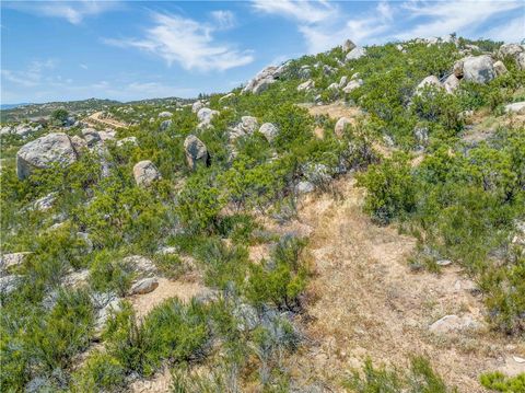 Tiny photo for 712 Rolling Hills Drive, Aguanga, CA 92536 (MLS # SW26087935)