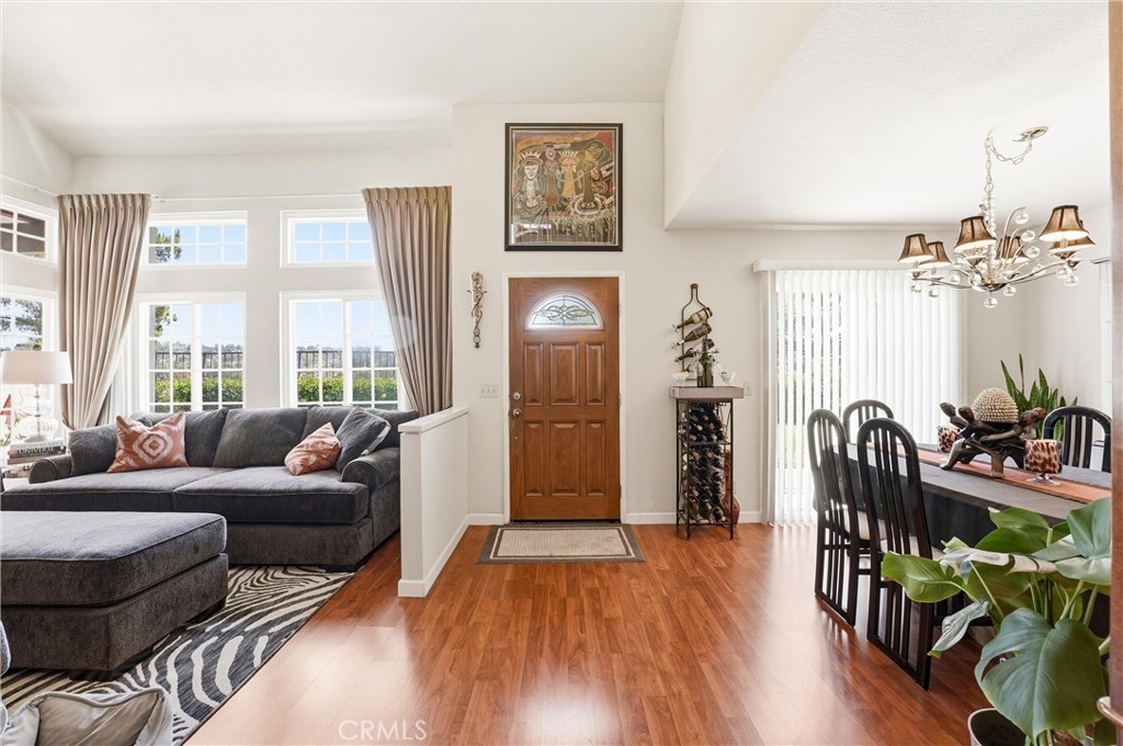24841 Laguna Vista