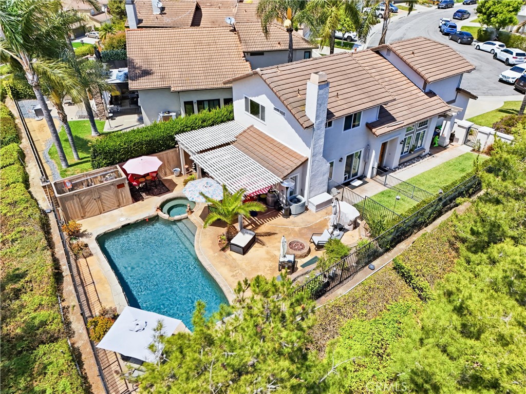 24841 Laguna Vista