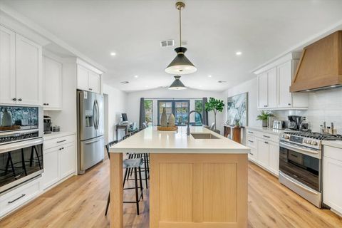 Tiny photo for 50700 Calle Paloma, La Quinta, CA 92253 (MLS # 219146717DA)