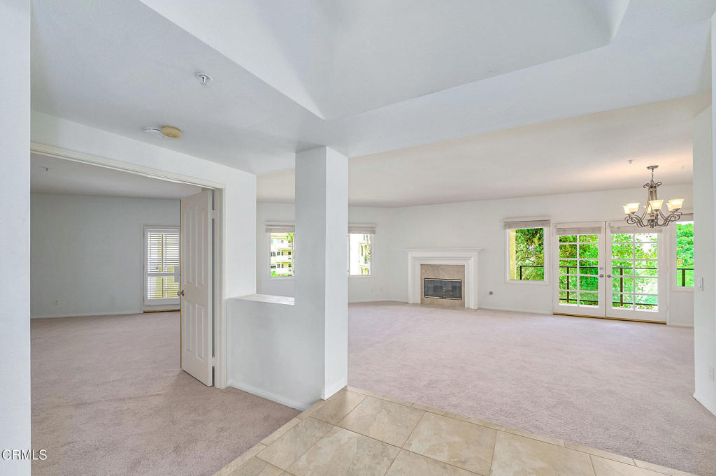 4229 Harbour Island Lane