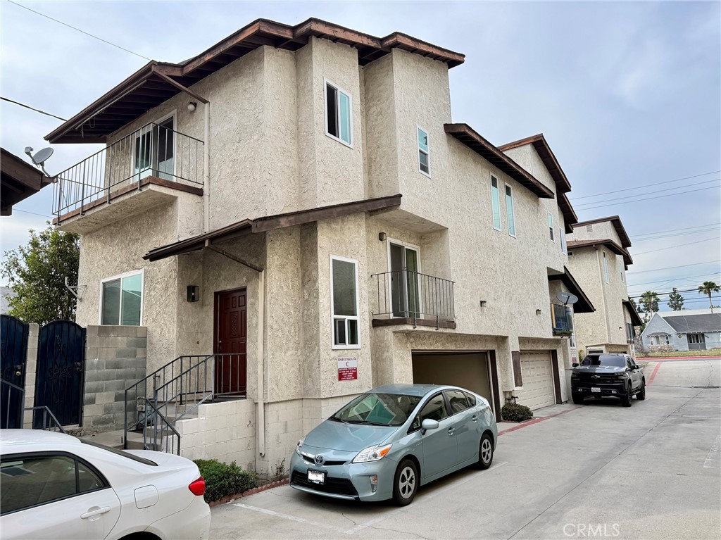 11216 Lower Azusa Road C
