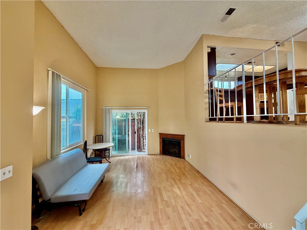 11216 Lower Azusa Road C