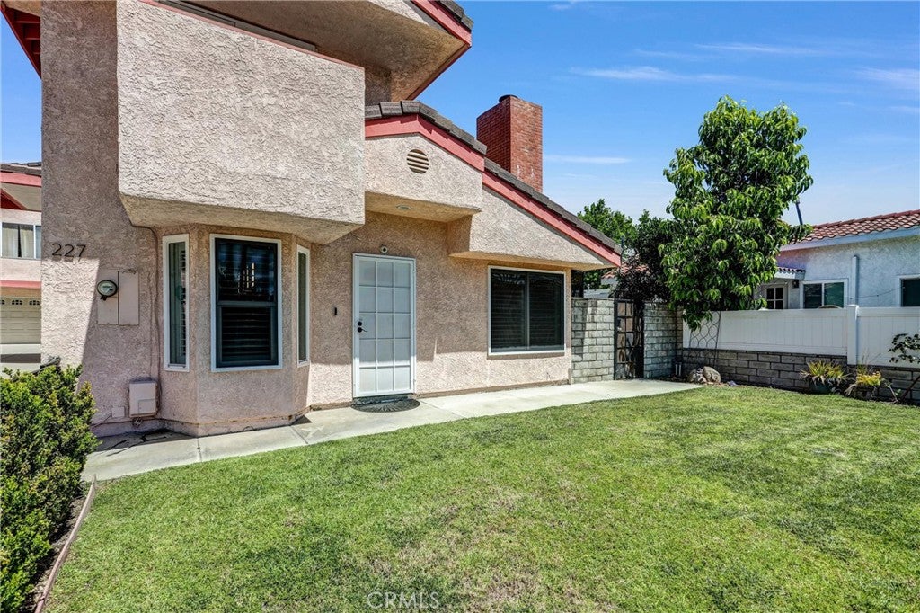 227 California Street A