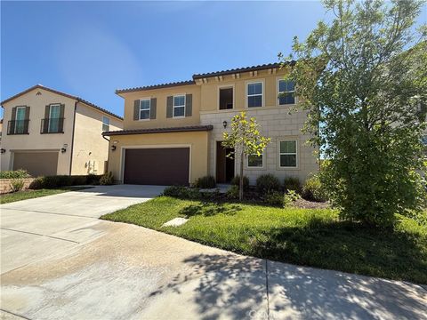 Photo of 19042 martino ct Ct, Canyon Country, CA 91350 (MLS # WS25252297)