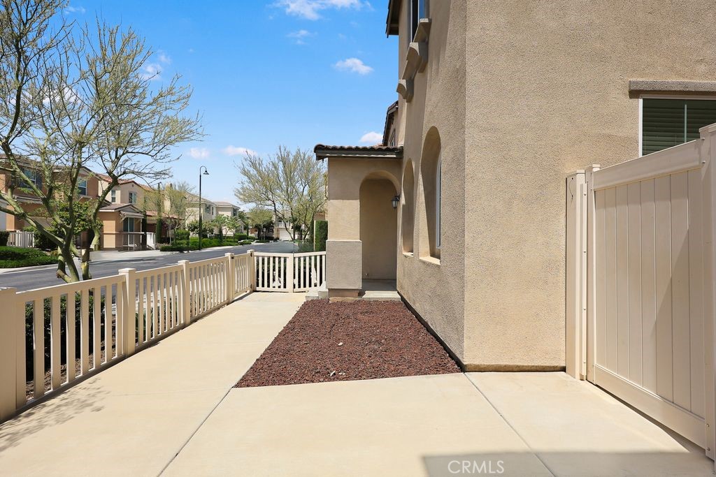 11557 Cantara Dr