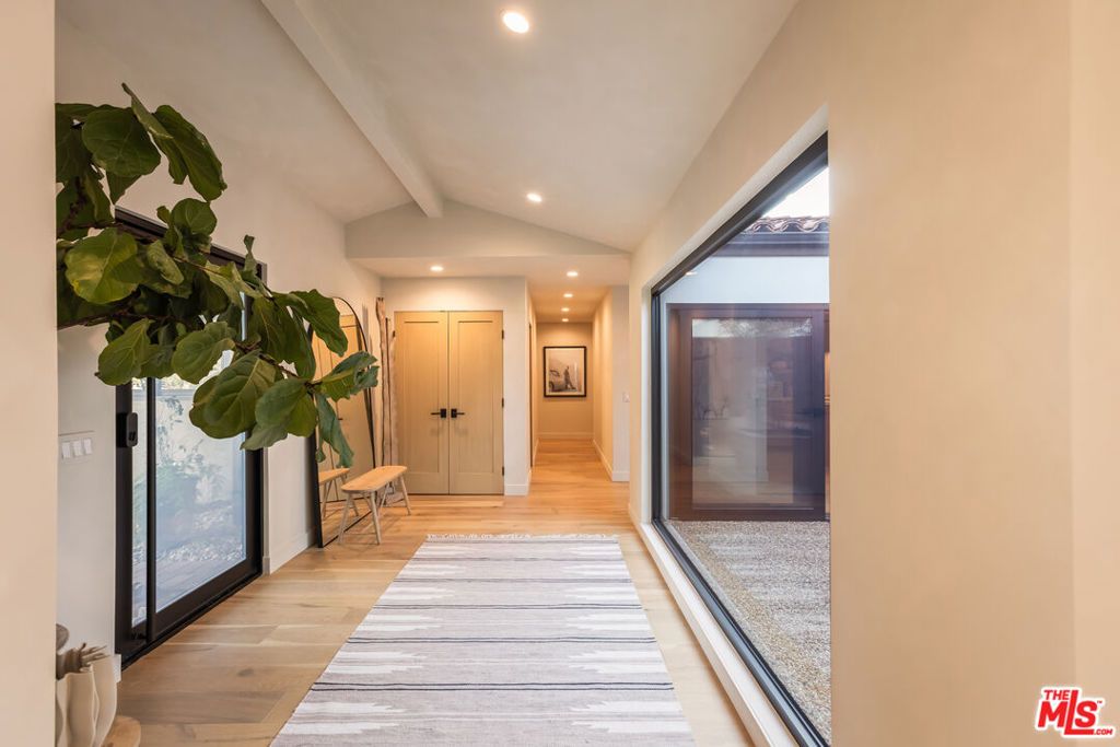 Photo of 2419 Westridge Road, Los Angeles, CA 90049 (MLS # 25614277)