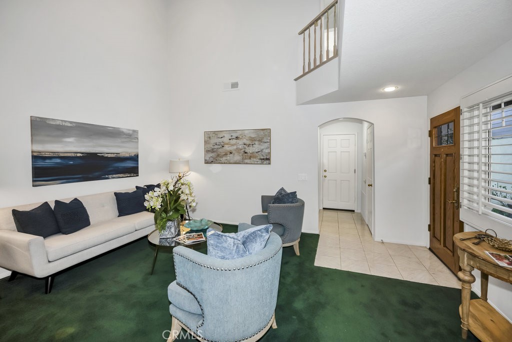 1151 Crowne Drive