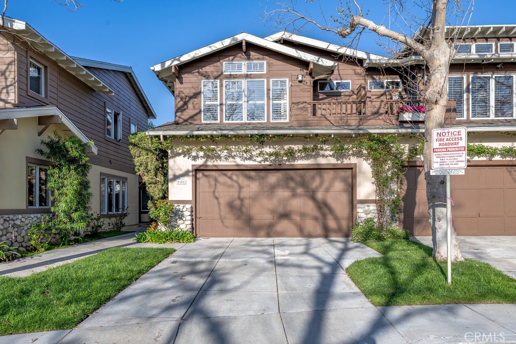 1151 Crowne Drive