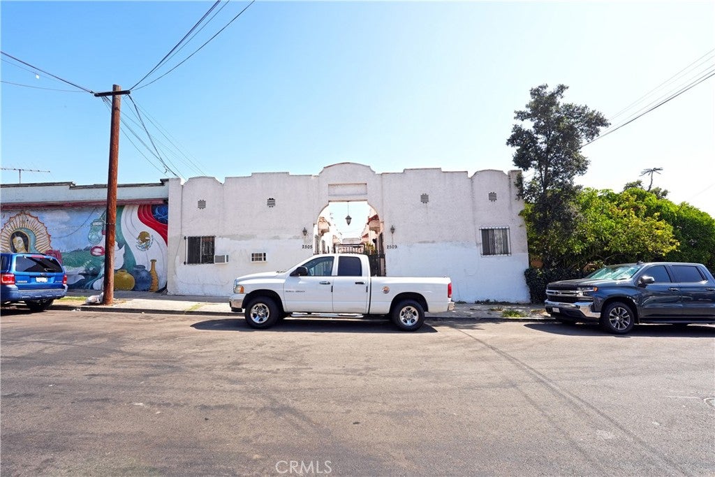 2505 Malabar