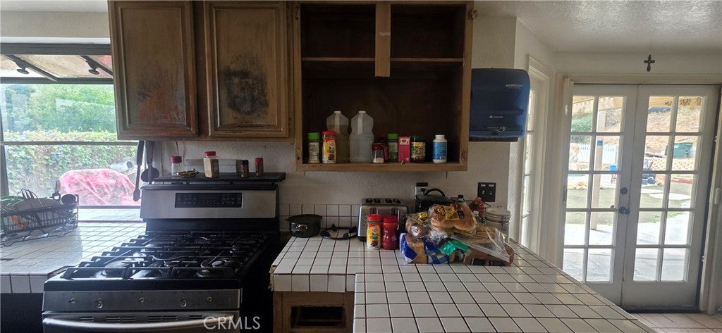 12 Franciscan Place