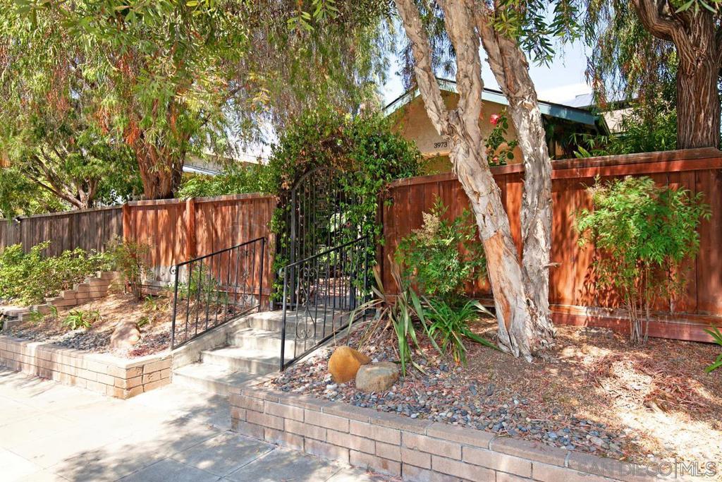 Hillcrest - Residential