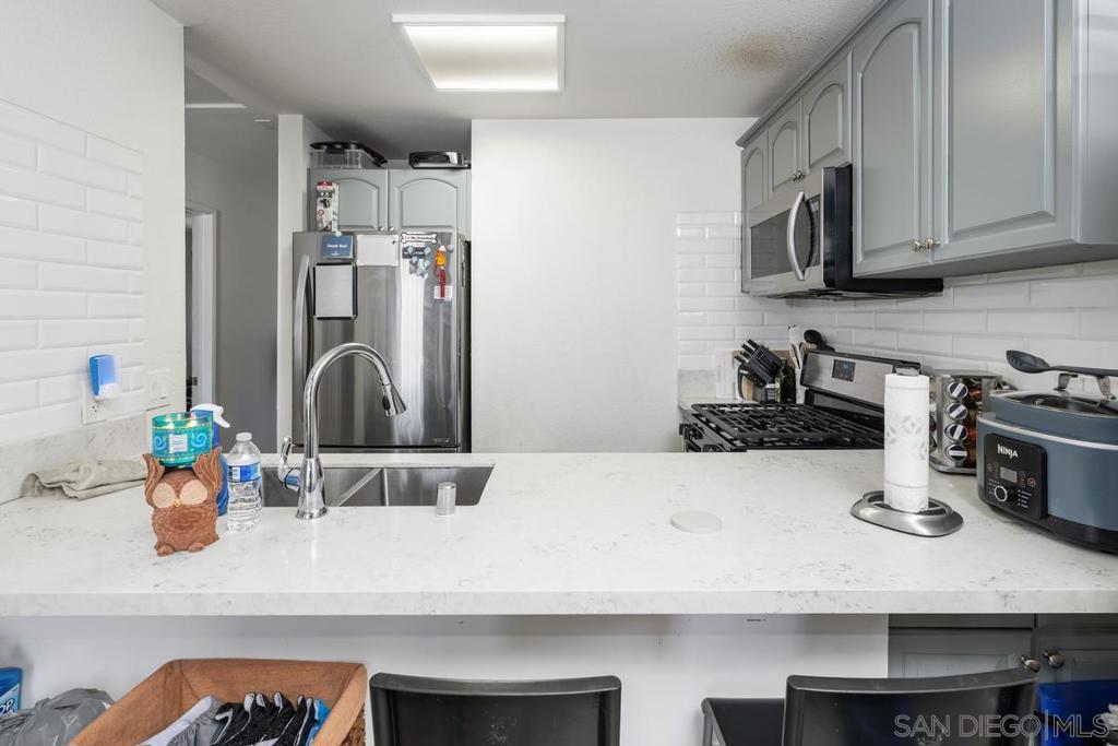229 50th St. 20