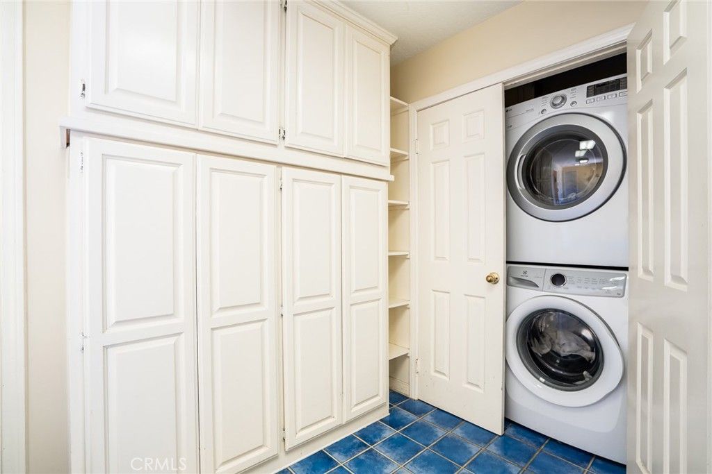 listing image 130720263334535222012