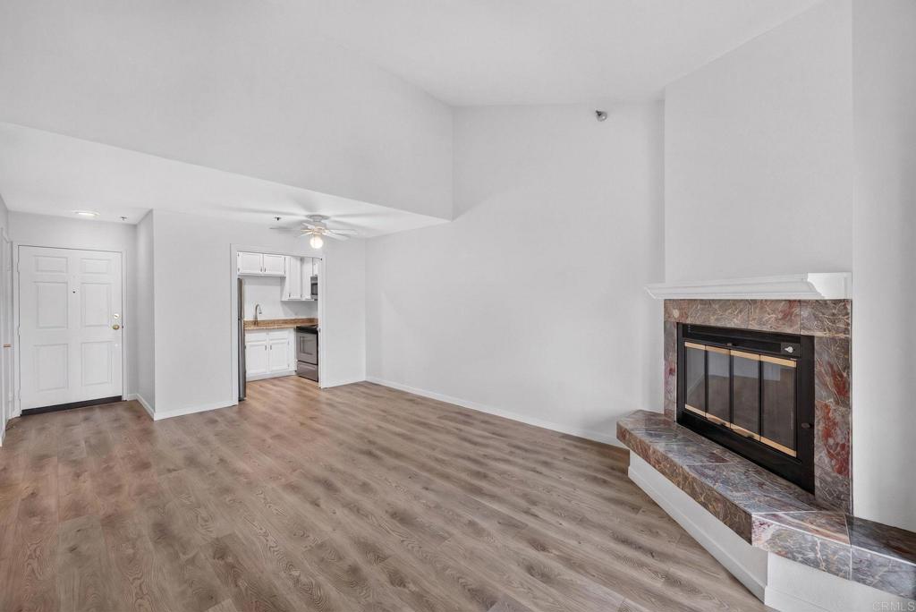 1616 Circle Del Lago #C303 C303