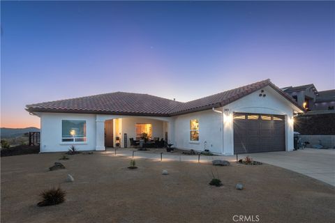 Photo of 3415 Lakeside Village Drive, Paso Robles, CA 93446 (MLS # NS26110114)