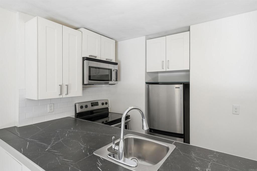 1775 Diamond Street 1-115
