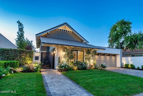 Photo of 4029 Whitesail Circle, Westlake Village, CA 91361 (MLS # 224002765)