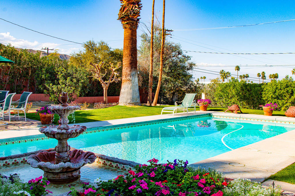 73070 Grapevine Street