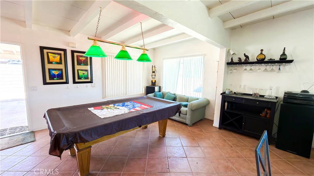 1526 Riviera Dr.