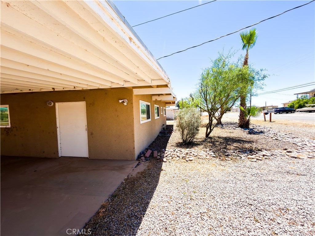 1526 Riviera Dr.