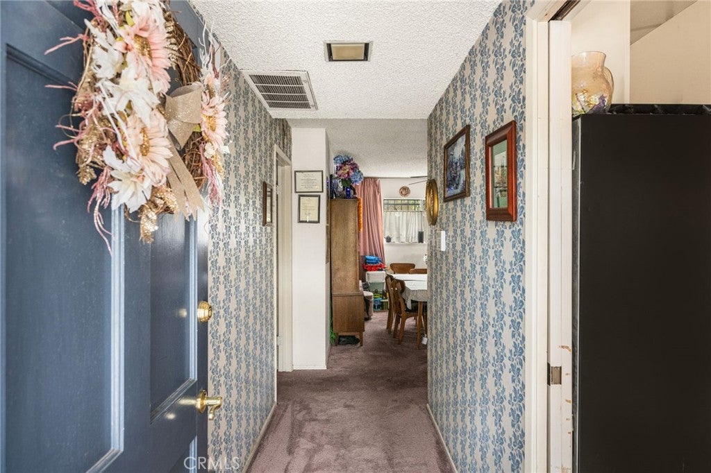 927 S Laurel