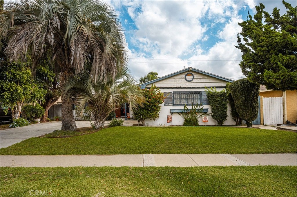 927 S Laurel
