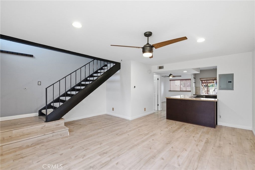 54 Oval Road