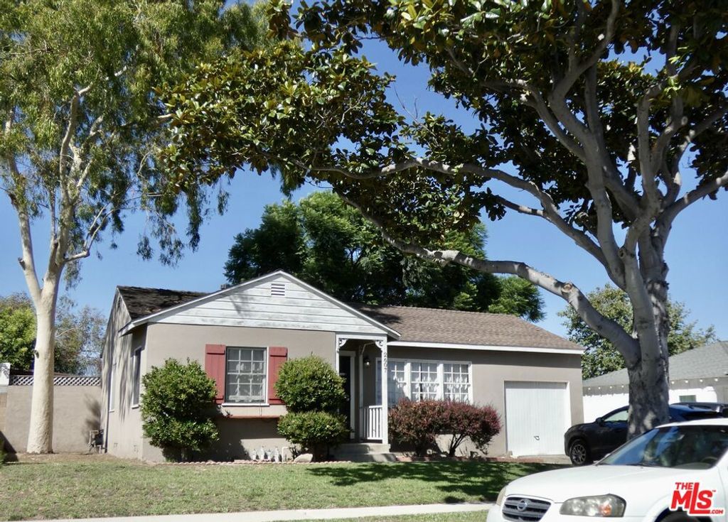 listing image 130722849699474632402