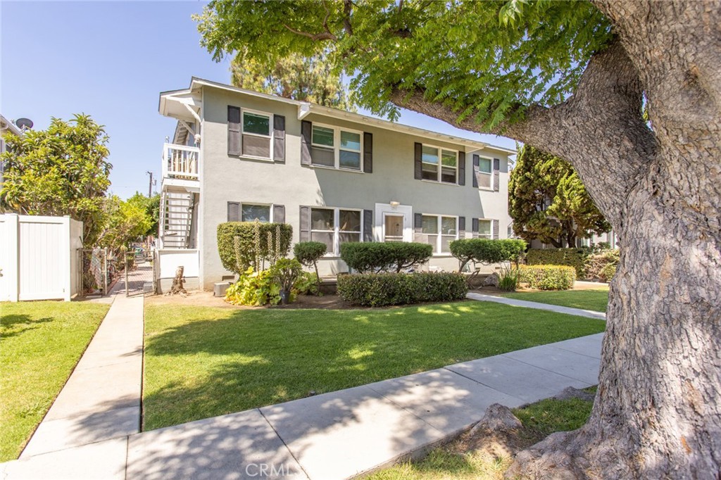 4407 Linden Avenue